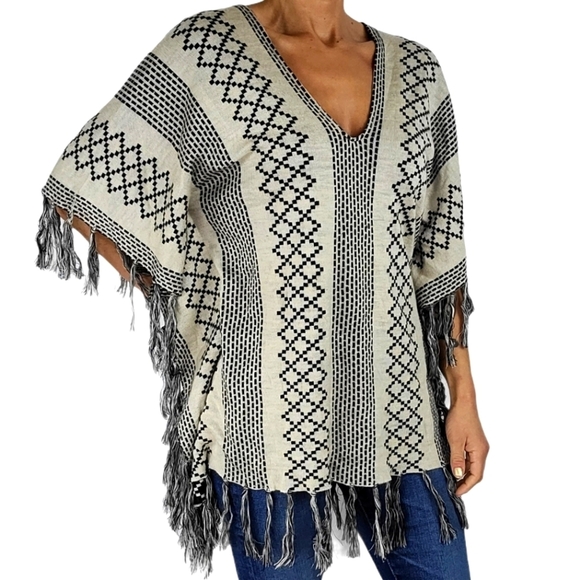 Hoity Toity Striped Pullover Loose Fit Sweater Size Large Grey - Picture 7 of 8